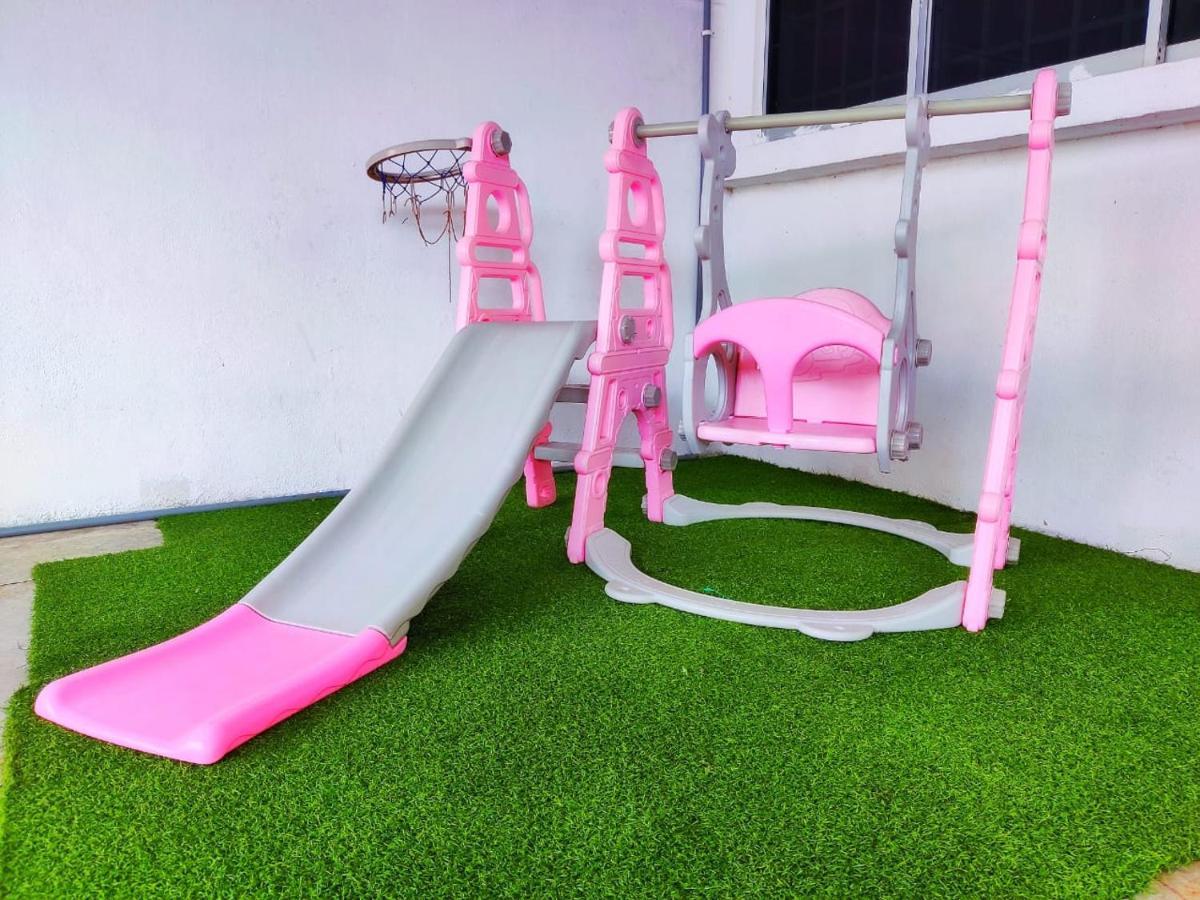 Homestay Delisha Parit Raja Uthm 외부 사진
